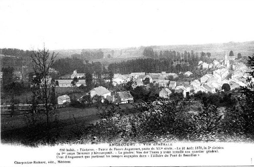 The village of Angecourt (Ardennes) in the valley; the caption mentions its 650 inhabitants and its spinning mills.
