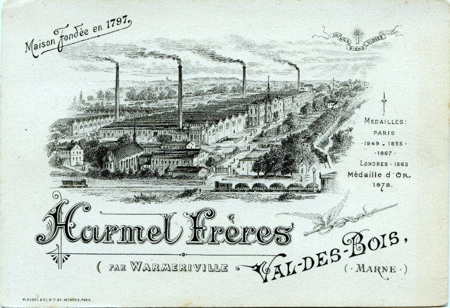 Engraving of the Val-des-Bois mill and its smoking chimneys, with the list of medals won: Paris 1849, 1855, 1867, London 1862, gold medal 1878.