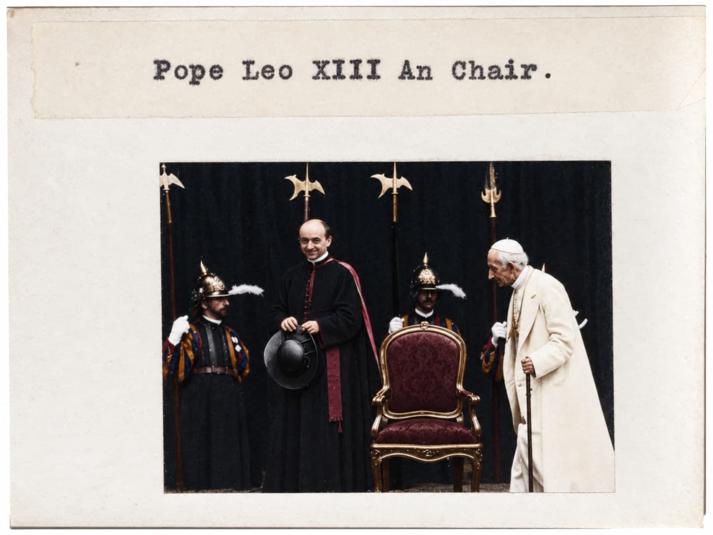 Papa Leone XIII nei giardini vaticani.